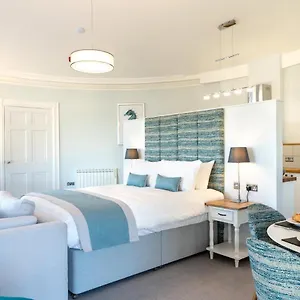 Apartment Sandhills Apartments, Mudeford